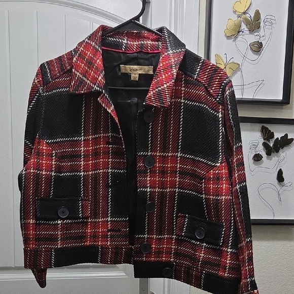 motto Jackets & Blazers - Velvet by Graham & Spencer Red & Black Plaid Cropped Jacket